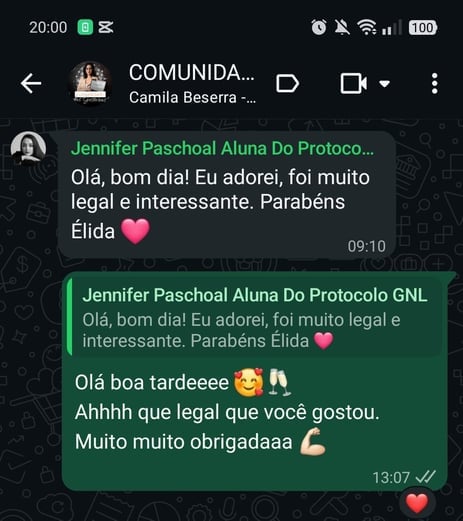 Mensagens de alunas elogiando o conteúdo da Comunidade